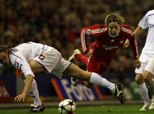 何宇鹏：在国安踢球真的很幸福；法比奥实至名归的金靴太帅啦（何宇鹏：为国安踢球倍感幸福；法比奥金靴名副其实，帅气十足）