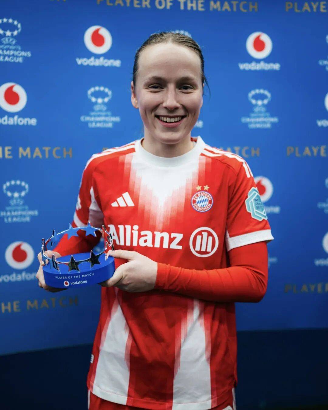 F1卡塔尔冲刺赛：皮亚斯特里夺冠！诺里斯第3，维斯塔潘第4（F1卡塔尔冲刺赛：皮亚斯特里封王，诺里斯第三，维斯塔潘第四）