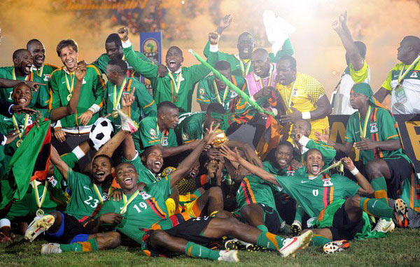 阿姆拉巴特：安东尼不该吃红牌，他并非故意踢对方面部（阿姆拉巴特：安东尼不该被红牌罚下，他并非故意踢到对方脸部）