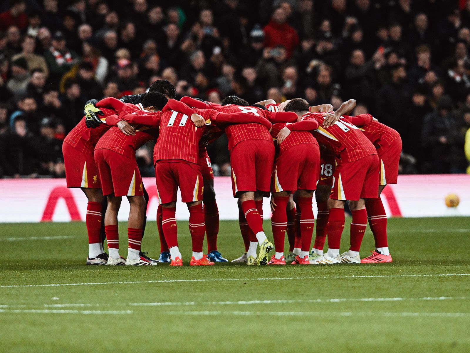 NBA战报：格莱姆斯22分，76人116-101轻取雄鹿（76人116-101力克雄鹿，格莱姆斯贡献22分）