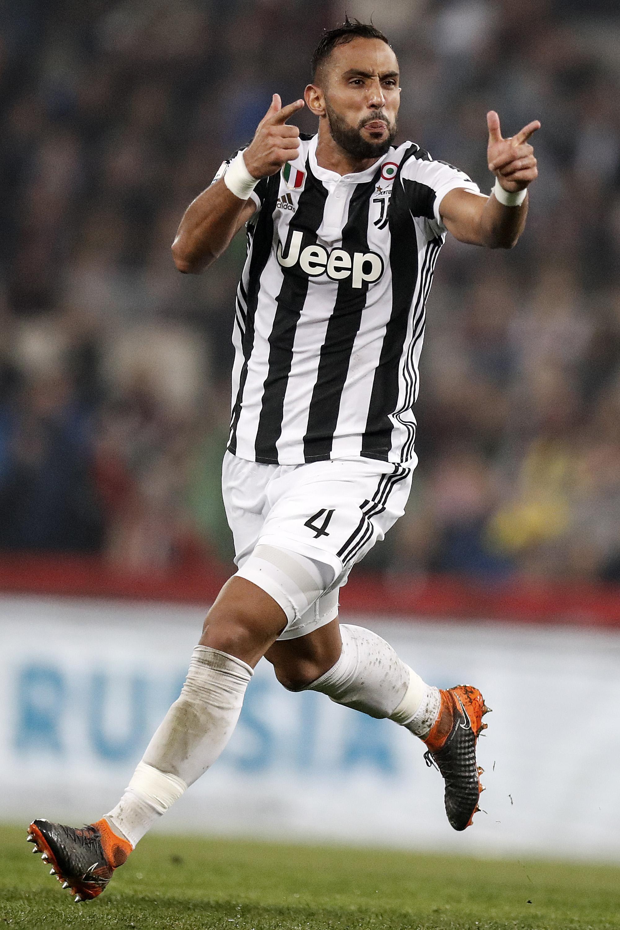 从配菜工到如今的踢拳超新星，刘梦阳是如何踏上格斗这条路的？ 12月19日（从后厨到拳台：刘梦阳如何成为踢拳超新星？ 12月19日）